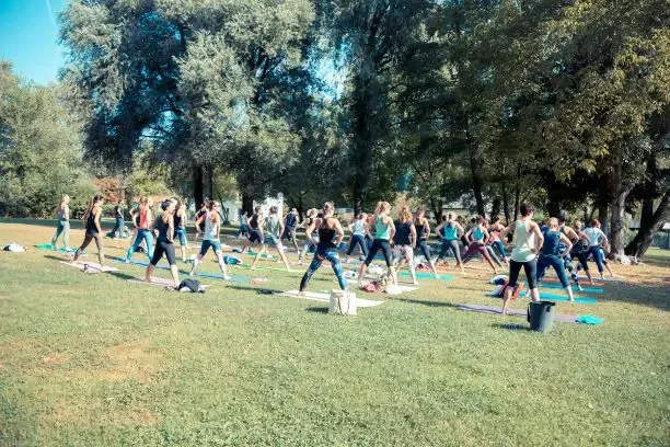 Fit & Fun - Yoga im Parkbad