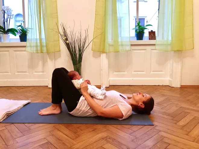 Mama-Baby-Yoga